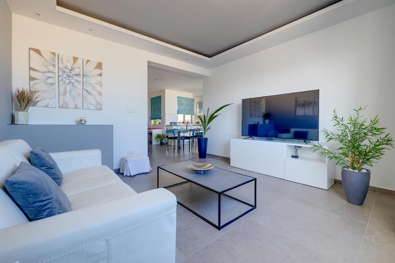 Perfect Location Idyllic 2Br Apartment Сліма Екстер'єр фото