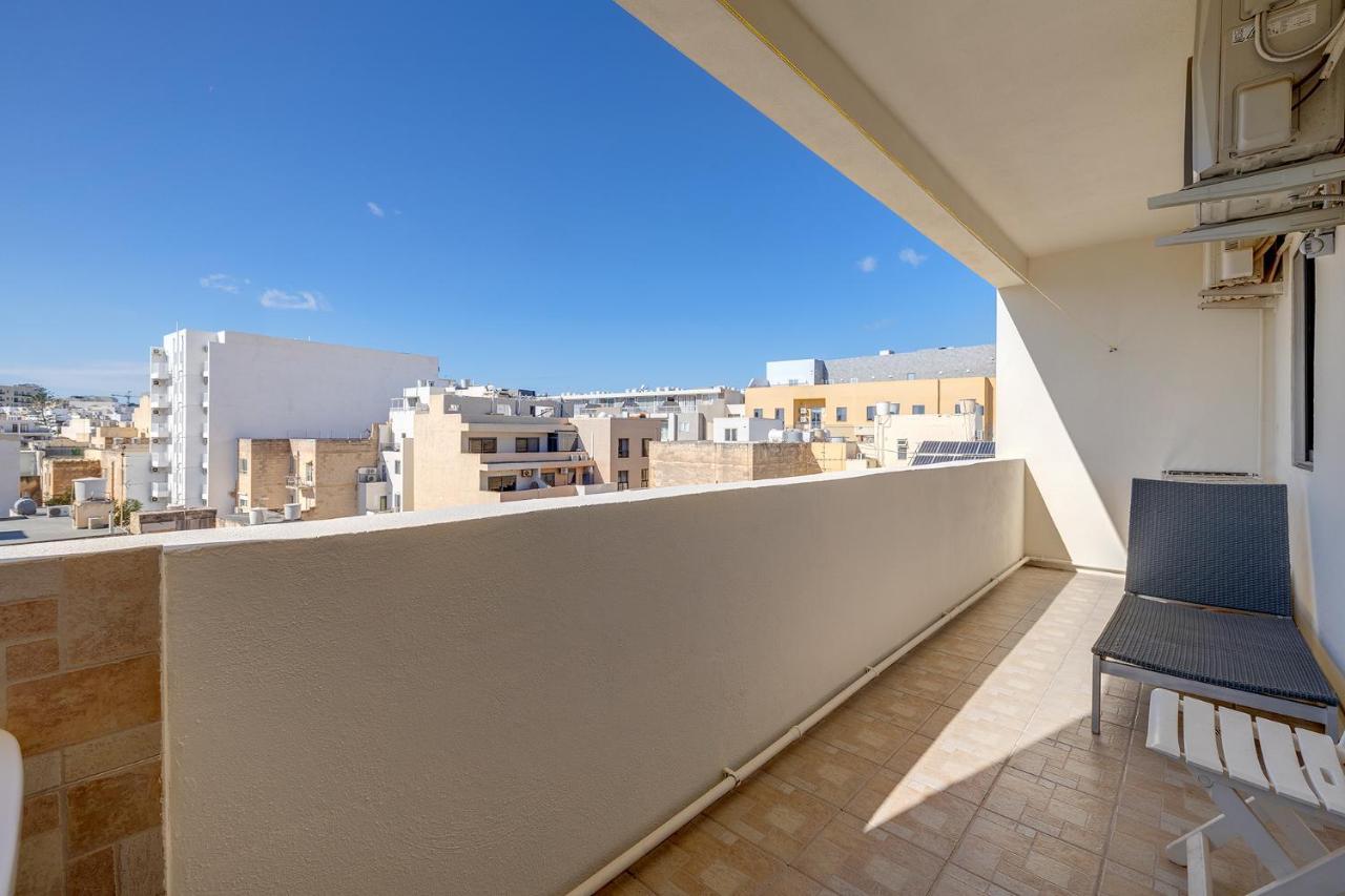 Perfect Location Idyllic 2Br Apartment Сліма Екстер'єр фото